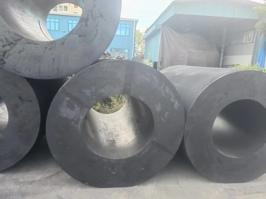 60-85HA कठोरता प्रभाव ऊर्जा अवशोषण के लिए बेलनाकार रबर फेंडर