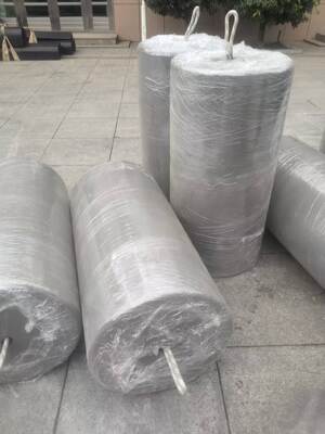 24 महीने की अवधि फोम से भरे हुए फेंडर D3.0m X L5.0m विक्षेपण 60 प्रतिशत टिकाऊ समुद्री डॉक सुरक्षा समाधान