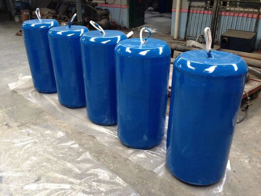 24 महीने की अवधि फोम से भरे हुए फेंडर D3.0m X L5.0m विक्षेपण 60 प्रतिशत टिकाऊ समुद्री डॉक सुरक्षा समाधान