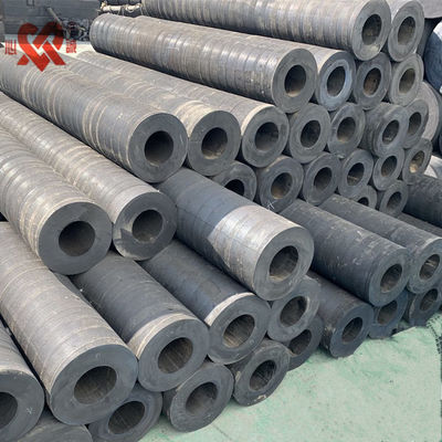 बोल्टेड इंस्टॉलेशन सिलेंडर रबर फेंडर 10-1000 किलोग्राम लंबाई 1000-5000 मिमी पोर्ट और डॉक अनुप्रयोगों के लिए अनुकूलन योग्य